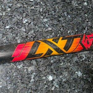 2022 Louisville Slugger LXT Composite Bat (-10) 23 oz 33" (Used)