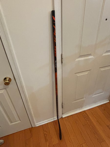 Junior Bauer Pulse Left Hand Hockey Stick P92 40 Flex (New) orange