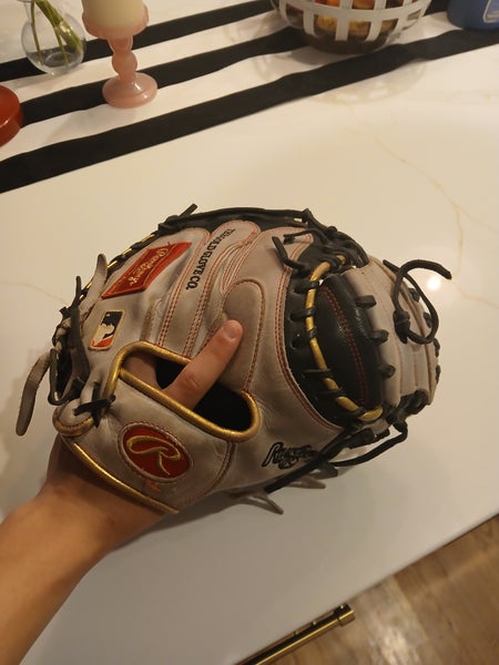 Rawlings RH Catcher's Heart of the Hide R2G Baseball Glove 33" (Used)