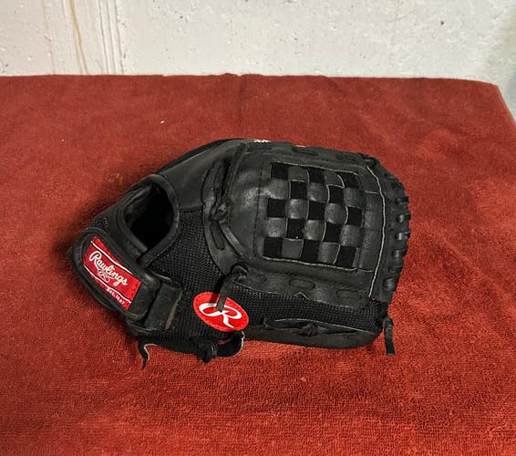Rawlings Playmaker Series RHT Baseball Glove 11"
