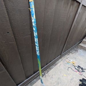 Intermediate Mission Toxic Left Hand Hockey Stick 85 Flex Pro Stock (Used)