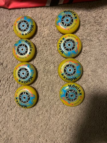 Set of 8 Konixx Rocket 2X outdoor wheels Wheels (Used) including bearings and spacers