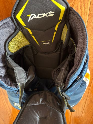 Junior Small CCM Tacks Hockey Pants (Used)