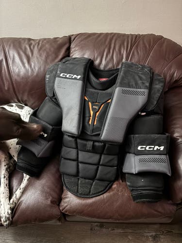 CCM PRO AB CHEST PROTECTOR PRO RETURN