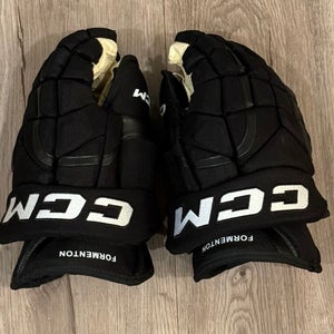 CCM HG12 Gloves 14" Pro Stock (Used)