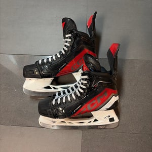 2023 CCM JetSpeed FT6 Hockey Skates 8.5 (Used)