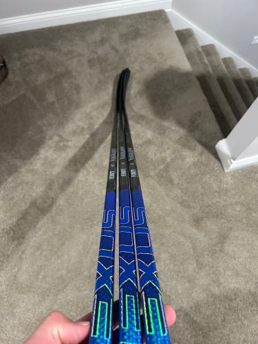 (3 pack) Senior Bauer Nexus Tracer Left Hand Hockey Stick P28 102 Flex Pro Stock (Used)