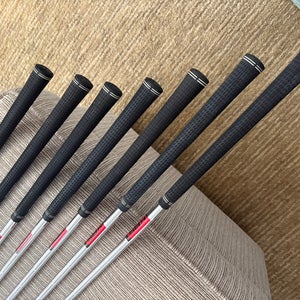 Men's 2022 Cobra LTDx Right Handed Iron Set Regular Flex (7 Clubs) #5 - #9, PW, GW Steel Shaft (New)