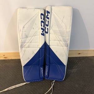 35" CCM EFlex 6.9 Goalie Leg Pads (Used)