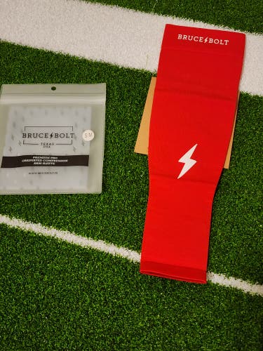 (New)Bruce Bolt Compression Sleeve Adult Small