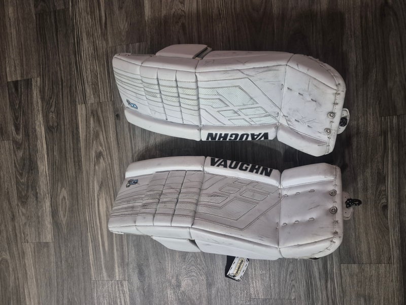 28" Vaughn Goalie Leg Pads (Used)