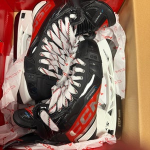 *BRAND NEW- PROSHOP SALE* CCM JetSpeed FT6 Pro Hockey Skates SIZE 10 (New)