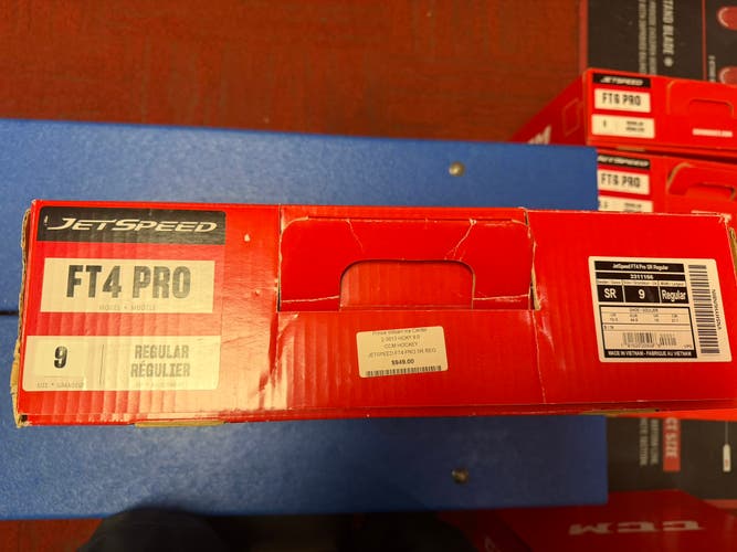 *BRAND NEW IN BOX PRO SHOP SALE* CCM FT4 PRO SKATE SIZE 9