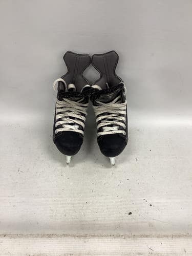Used Easton SYNERGY EQ1 Youth Hockey Skate Youth 08.0 11851-S000044524