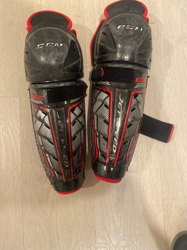 Junior CCM JetSpeed edge 11" Shin Pads (Used)