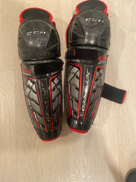 Junior CCM JetSpeed edge 11" Shin Pads (Used)