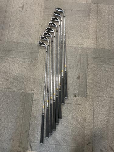 Used Wilson CI Mens Iron Set RH 4I-GW/AW 11614-S000233037