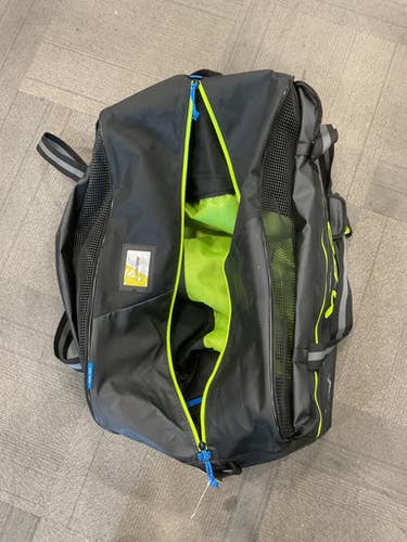 Used Bauer BAUER ELITE HOCKEY CARRY BAG Sr Hockey Carry Black 11614-S000233036