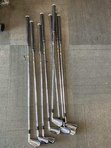 Used Mizuno MP30 Mens Iron Set RH 3I-PW 11614-S000232969