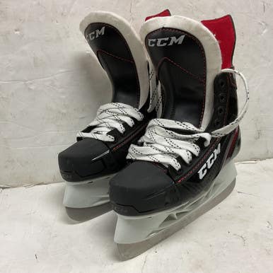 Used CCM JETSPEED FT455 Junior Hockey Skate Black And Red Junior 03 11855-S000200809