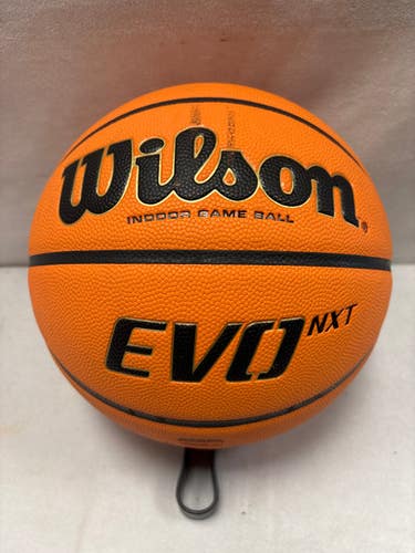 Used Wilson Evo NXT Size 7 29.5 11490-S000270430