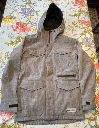 Grey Men's Adult Medium Burton Jacket (Used)