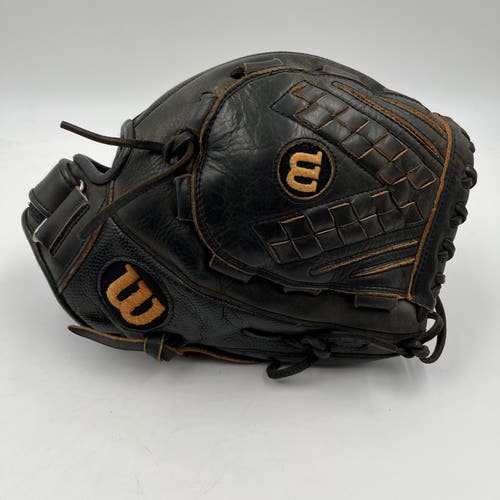Wilson A2000 FV125 12.5 Outfield Softball Baseball Glove