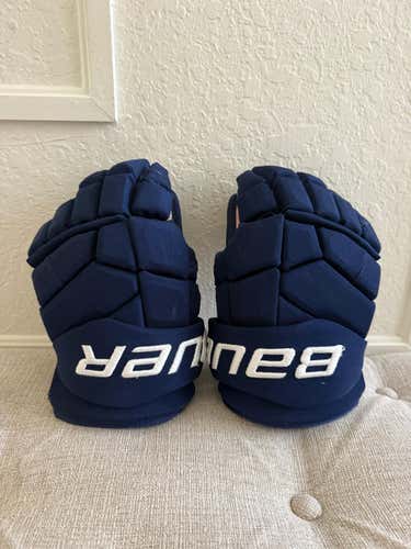 GAME WORN Niko Mikkola Florida Panthers Hockey Gloves, (send best offer)