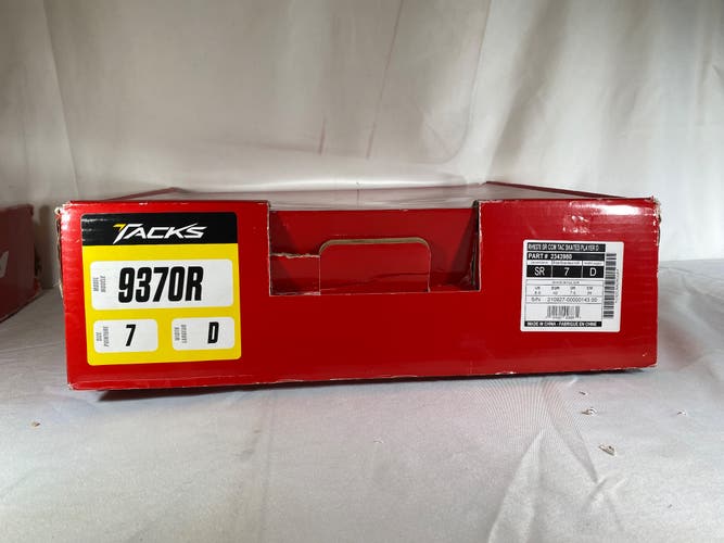 CCM Tacks 9370R Inline Skates Regular Width Size 7 (New)