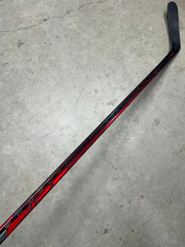 80 Flex P90 Senior CCM FT4 Pro Left Hand Hockey Stick (Used)