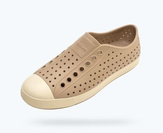 Native Shoes Jefferson Sneakers Unisex US 6 Tan Perforated Casual Shoes ZOGG1115