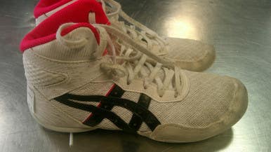 Used Asics Wrestling Shoes White Junior 03.5 11868-S000068210