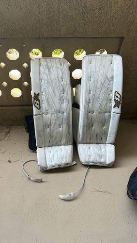 31" Brian's Goalie Leg Pads (Used)