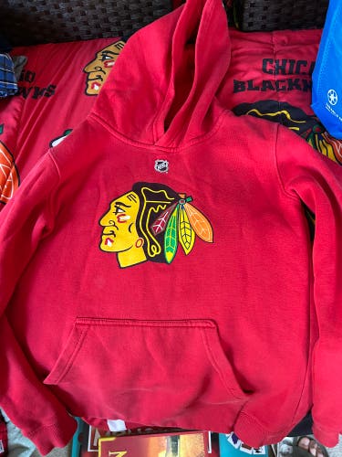 Patrick Kane Blackhawks Hoodie (Used)