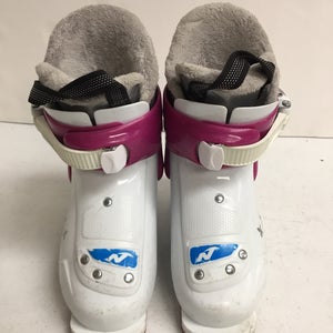 17.0 Nordica Little Belle 1 Jr Ski Boots