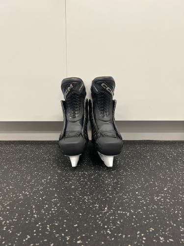 CCM JetSpeed FT690 Hockey Skates 5 (New)