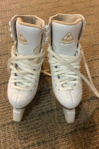 Jackson Ultima Figure Skates C (Used)