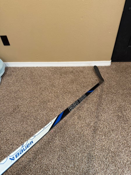 Senior Bauer Nexus Team Left Hand Hockey Stick P90TM 95 Flex Pro Stock (New)