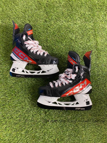 CCM JetSpeed FT6 Pro Hockey Skates | Senior Size 7.5 (Tapered)