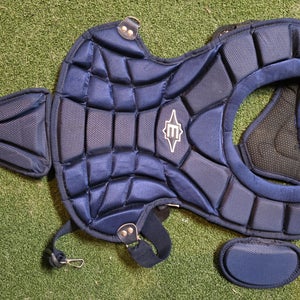 Youth Easton Elite X Catcher's Chest Protector (Used)