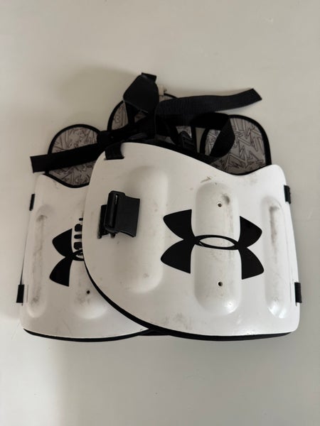 Adult Large Under Armour Rib Pad (Used)