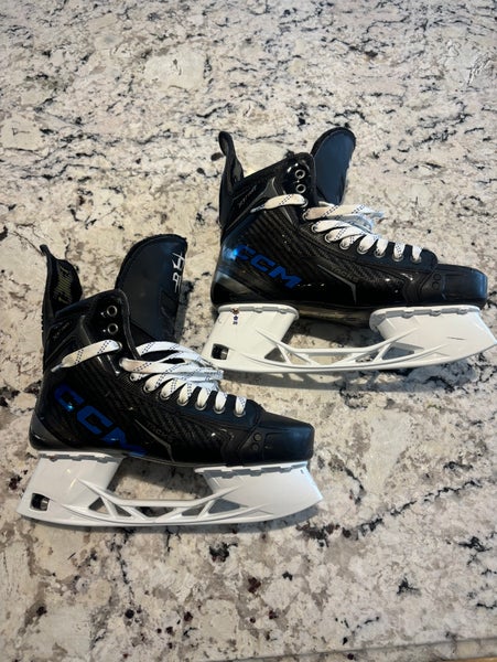 Pro Stock CCM Tacks XF Pro Player Skates Size 9.75 Regular Width Tavares