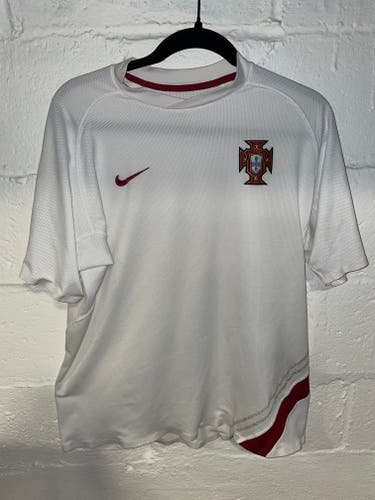 Men’s Large Portugal National Team Away Jersey 12/13