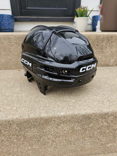 Large CCM Tacks 720 Helmet (Used)