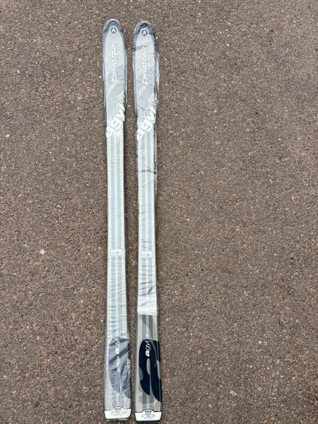 Dynastar Agyl 6 154 cm Skis Without Bindings (New)