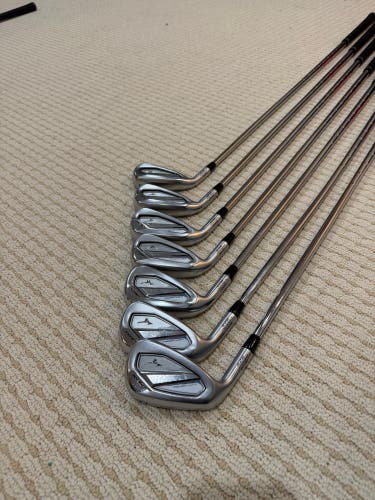 Men's 2025 Mizuno JPX 925 Hot Metal Left Hand Iron Set Stiff Flex Steel Shaft (Used)