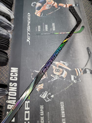 P92 | 95 Flex NEW! Senior Bauer Nexus Tracer Left Hand Hockey Stick NHL Pro Stock (New)