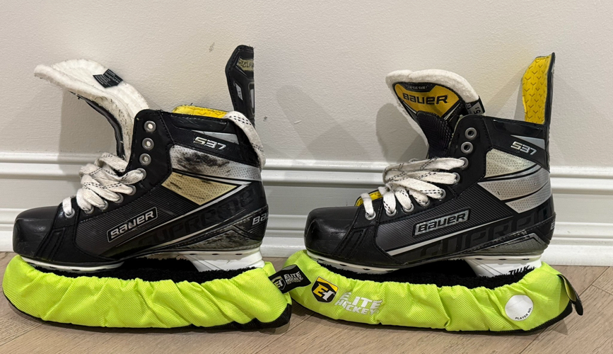 Black/Gray 2022 Bauer Supreme S37 Hockey Skates Extra Wide Width Size 5.5 (Used)