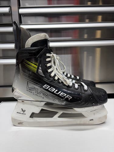 Bauer Vapor Hyperlite2 Hockey Skates OHL Pro Stock Size 12.5 FIT 2 306mm (Used)