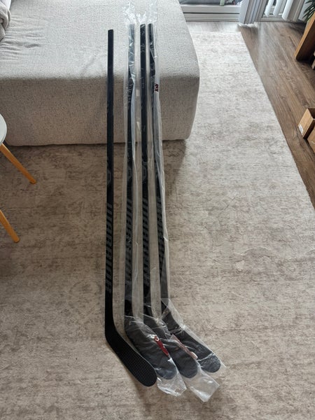Senior Warrior Covert QR6 Left Hand Hockey Stick P28 75 Flex Pro Stock (New)